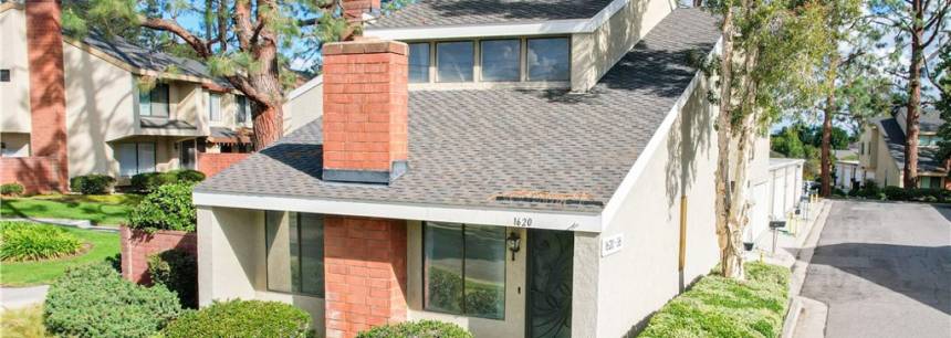 1620 Sherwood Village Cir