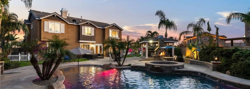 5890 Little Oak Ct