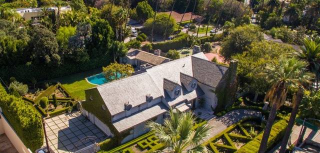 1008 Benedict Canyon Dr