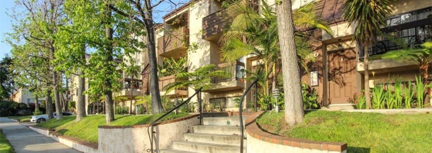 320 Mchenry Rd 1