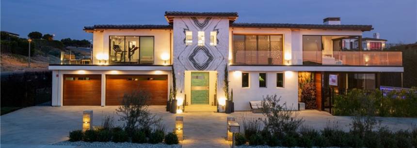 32012 Cape Point Dr