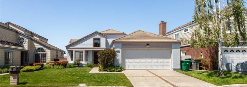 5809 Blackbird Ln