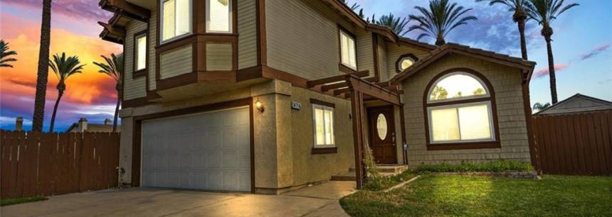 13687 Crawford Ct