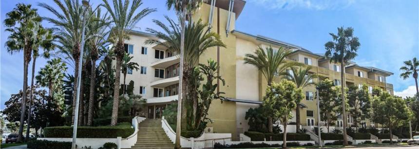 13200 Pacific Promenade #219