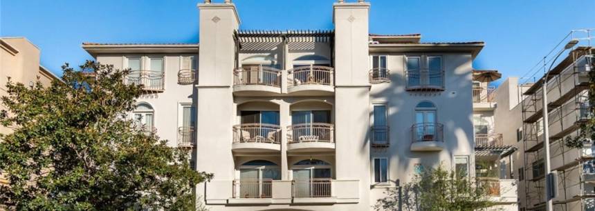 1920 S Beverly Glen Blvd #303
