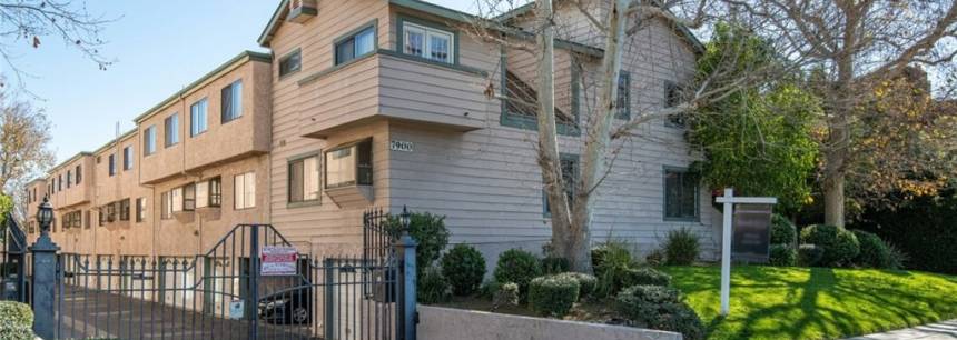 7900 Topanga Canyon Blvd #16