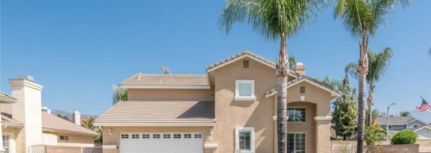 567 Fernshaw Dr