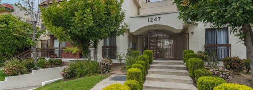 1247 E Wilson Ave #14