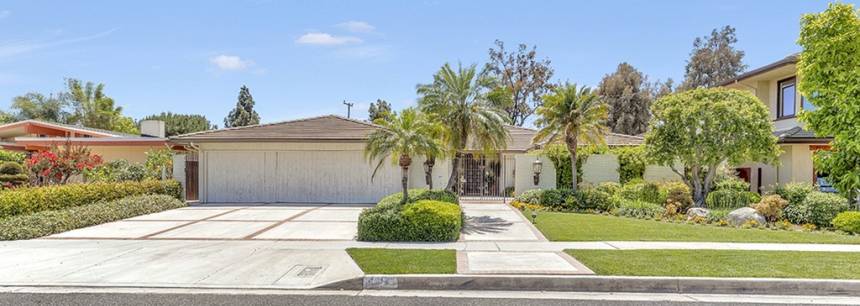 4012 Country Club Dr