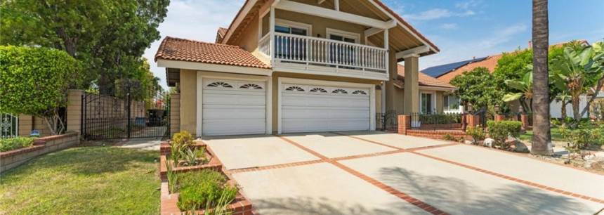 20735 Hollow Pine Dr