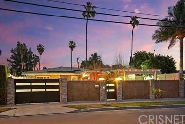 5720 Tyrone Ave