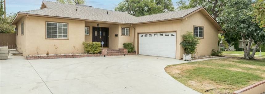 11420 Valjean Ave
