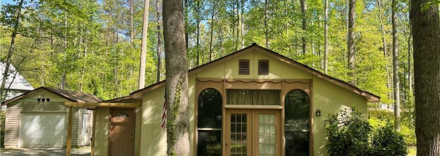 679 Lake Caroline Dr
