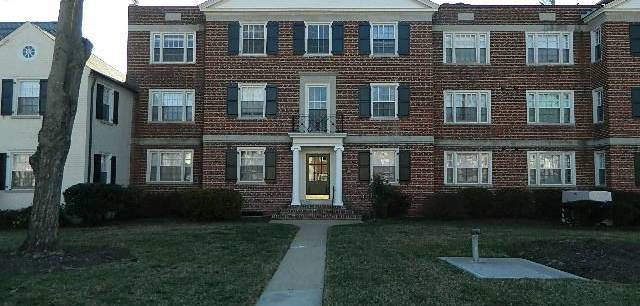 47 E Lock Ln 9