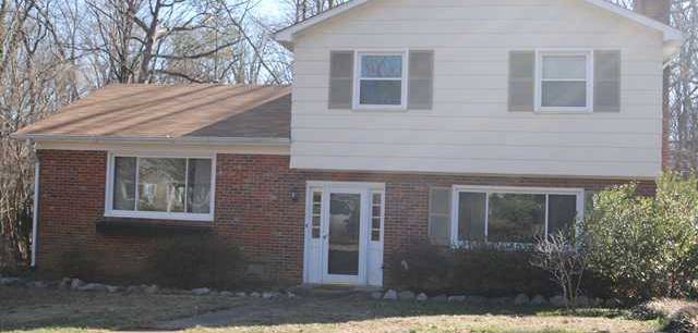 2161 Woodmont Dr