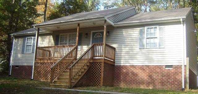 469 Courtney Ln