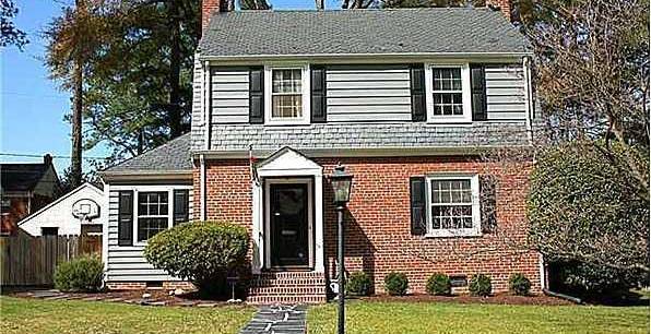914 Pine Ridge Rd