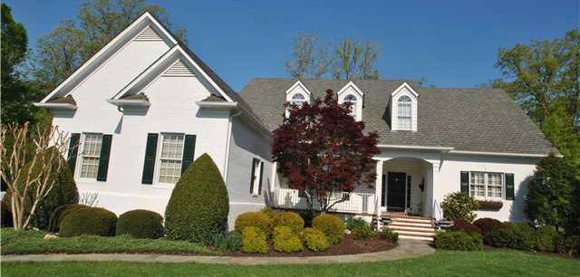 96 W Square Dr