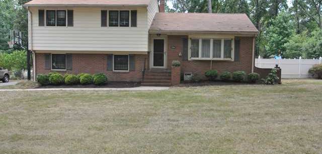2546 Penrose Dr
