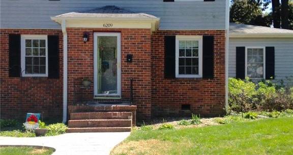 6209 Dustin Dr