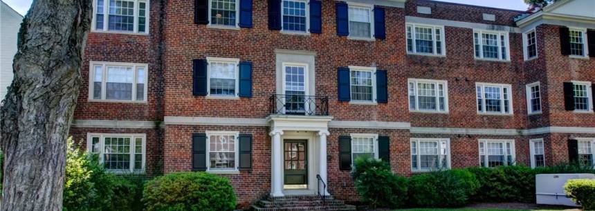 47 E Lock Ln U9