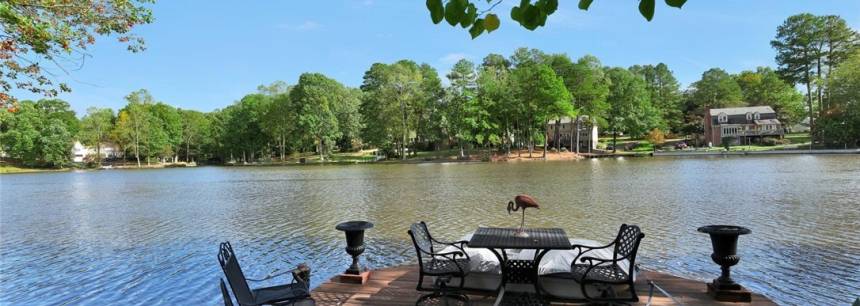 2209 Lake Surrey Dr