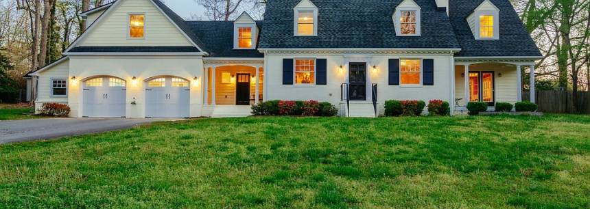 1012 Sharon Ln