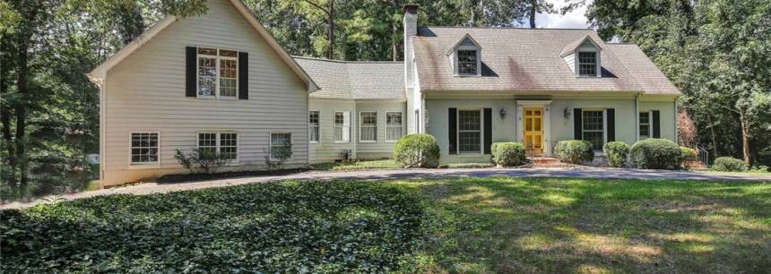 6 Summit Dr