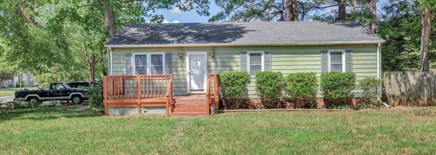 5926 Meadwood Cir