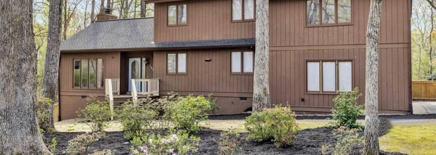 1403 Paigewood Ct