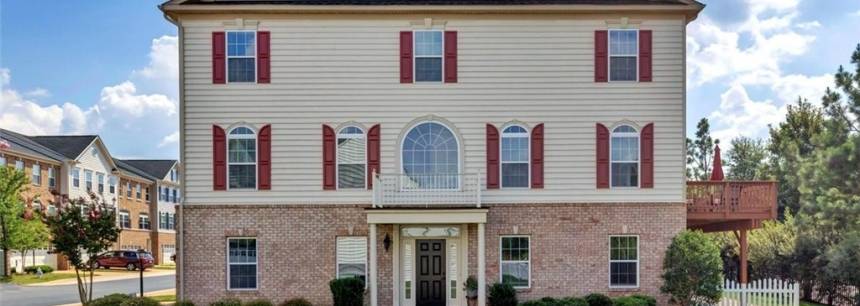 506 Siena Ln