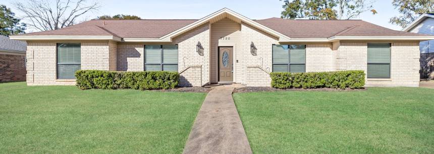 7780 Weaver Dr