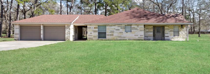 1395 Countrywood Cir