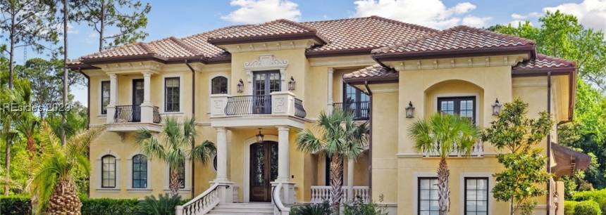 38 Wicklow Dr