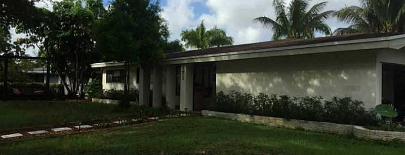 171 S Bel Air Dr