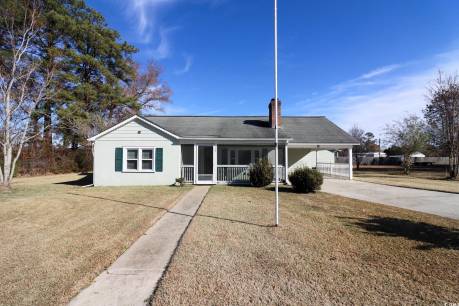 130 Shady Ln.