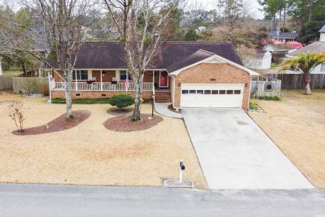 604 Six Lakes Dr.