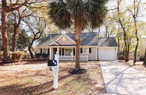 27 Cruz Bay Pl.
