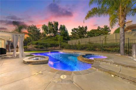 32748 Stonefield Ln