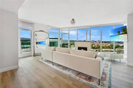 3131 Michelson Dr 1504