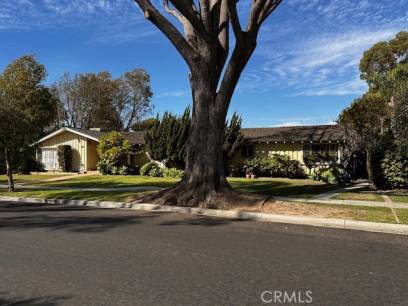 5401 E El Parque St
