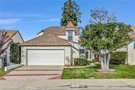 1029 Henrietta Cir