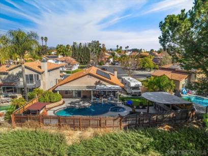 25277 Via Las Lomas