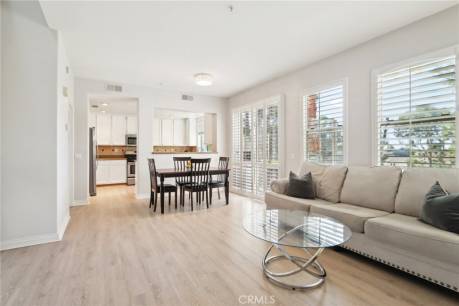 187 California Ct
