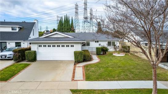 121 Harvard Ln