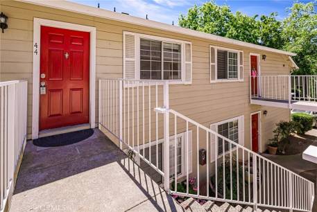 2055 Amanda Way 44