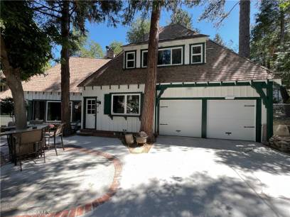 689 Rocky Loop