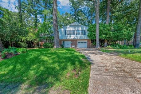 2604 E Kings Rd