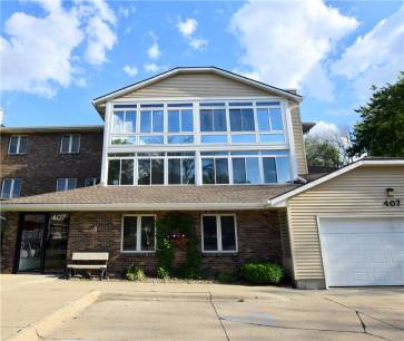 407 SE Delaware Ave 301