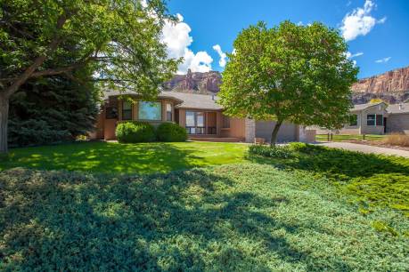 465 Tiara Vista Drive